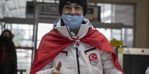 Türk sporuna ilki yaşatan sürat patenci Furkan Akar, Kış Olimpiyatları'na uğurlandı: