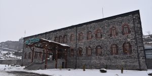 Osmanlı-Rus Savaşı'nın tanığı Kars Beylerbeyi Sarayı restorasyonla eski ihtişamına kavuştu