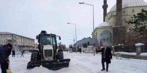 Arpaçay Belediyesi karla mücadele çalışmalarını hızlandırdı