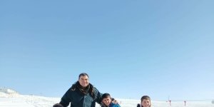 Kaymakam Balcı, çocuklarla karın keyfini çıkardı