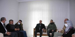 Yeni evlerine kavuşan depremzede: "Konutlar, gerçekten muazzam. Devletimize ne kadar teşekkür etsek azdır"