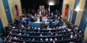 Tatvan'da kadınlara yönelik konferans verildi