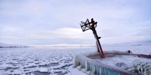 40 kilometrekarelik alana sahip Nazik Gölü dondu