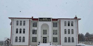 Elazığ'da amatör liglere kar engeli