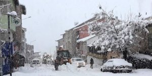 Tunceli'de kar nedeniyle bazı yollar trafiğe kapatıldı