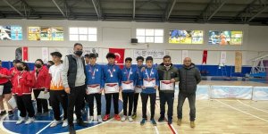 Teknik lise öğrencileri adını Türkiye yarı finaline yazdırdı