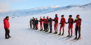 Bitlisli milli kayakçılar, Türkiye Şampiyonası'na hazırlanıyor