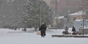 Meteoroloji uyarmıştı, Kars'ta kar yağışı başladı
