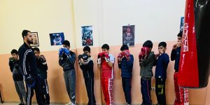 Köy okullarında öğrencilere ücretsiz boks eğitimi