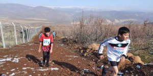 Bingöl'deki kros yarışmasında 289 sporcu ter döktü