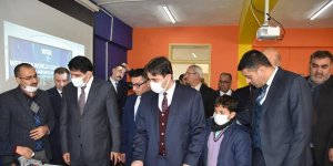Tuzluca'da robotik kodlama atölyesi açıldı