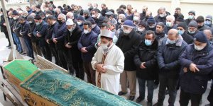 Elazığ'da ağabey ve kardeş 2 saat arayla hayatını kaybetti