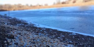 Elazığ'da Sülüklü Göl buz tuttu