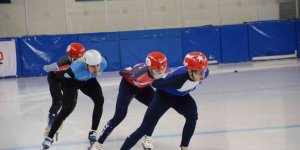 ÜNİLİG'de Short Track heyecanı