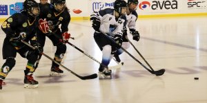 UNİLİG Buz Hokey Türkiye Şampiyonası Erzurum'da başladı