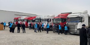 Elazığ'dan Suriye'nin İdlib kentine 8 tır insani yardım gönderildi