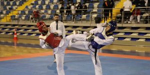 Tekmeler il şampiyonluğu için vuruldu