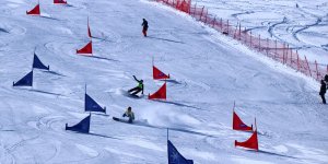 Snowboard Alpine 2. Etap Yarışmaları, Erzincan'da devam ediyor