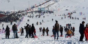 Van'da gençlik festivali düzenlendi