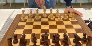 4B Yazılım'dan online satranç eğitimi