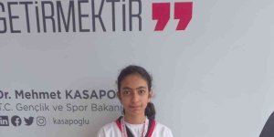 Van Büyükşehir Belediyesinin tekvandocusu il birincisi oldu