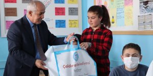 Çaldıran Belediyesinden 2 bin öğrenciye kitap desteği