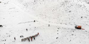 Komandolara Ağrı Dağı eteklerinde "çığda arama kurtarma eğitimi" verildi