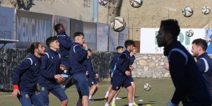 Yeni Malatyaspor Teknik Direktörü Arslan'dan takıma katılmayan oyunculara sitem: