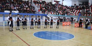 Ağrı’da Kulüpler Arası Halk Oyunları İl Birinciliği yarışması yapıldı