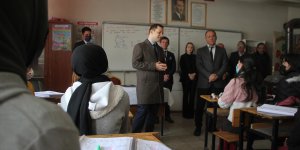 Malazgirt Kaymakam Demirer'in köy ziyaretleri sürüyor