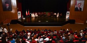 Rektör Çakmak, Nevruz Bayramı kapsamında düzenlenen etkinliğe katıldı