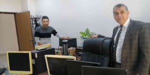 Atıl durumdaki bilgisayarlar tamir edilerek eğitime kazandırılıyor