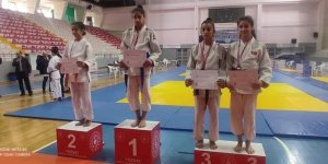 Hakkarili Rojda Türkiye şampiyonu oldu