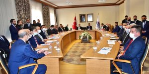 Milli Eğitim Bakanı Özer, Malatya'da eğitim değerlendirme toplantısına katıldı: