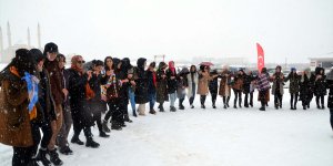 Muş'ta kar festivali düzenlendi