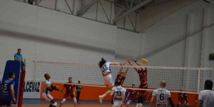 Çekişmeli maçın galibi Adilcevaz TÜRŞAD oldu