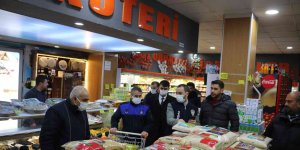 Bitlis Belediyesi ekiplerinden market denetimi
