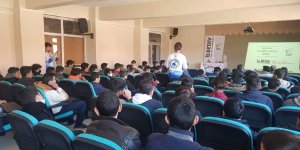 Ahlat'taki öğrencilere 'Çevre ve Van Gölü Havzası' eğitimi