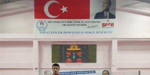 Güreşçi Bozbağ Türkiye Şampiyonu oldu