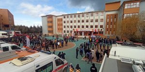 Van, Hakkari ve Muş'taki okullarda deprem tatbikatı yapıldı