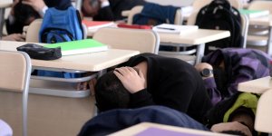 Doğu'daki 7 ilde valilerin katılımıyla "Deprem Anı ve Tahliye Tatbikatı" yapıldı