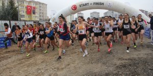 Turkcell Türkiye Kros Ligi'nde ilk kademe yarışmaları Malatya'da yapıldı
