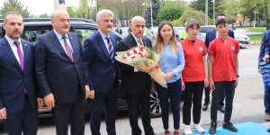 Tarım ve Orman Bakanı Kirişci, Erzincan'da partililerle bir araya geldi: