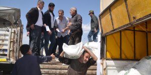 Muş'ta 270 arıcıya düşük fiyattan 135 ton toz şeker dağıtıldı