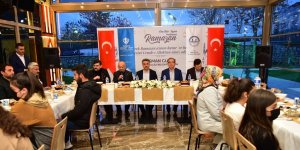 Yetimler iftarda buluştu