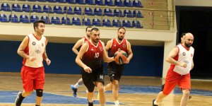 Van'da 'Kurumlar Arası Basketbol Turnuvası' devam ediyor