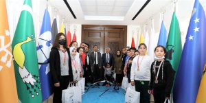 Güder, başarılı sporcularla buluştu