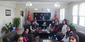 Öğrencilerden Kaymakam Cankaloğlu'na ziyaret