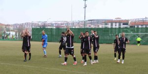 Elazığspor 19 futbolcuyla Kütahya'ya gidecek
