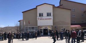 Hizan'da bıçaklı kavga: 1 ölü